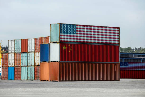 Cargo containers with Chinese and United States flag